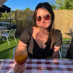 Meet your Posher, Brooke